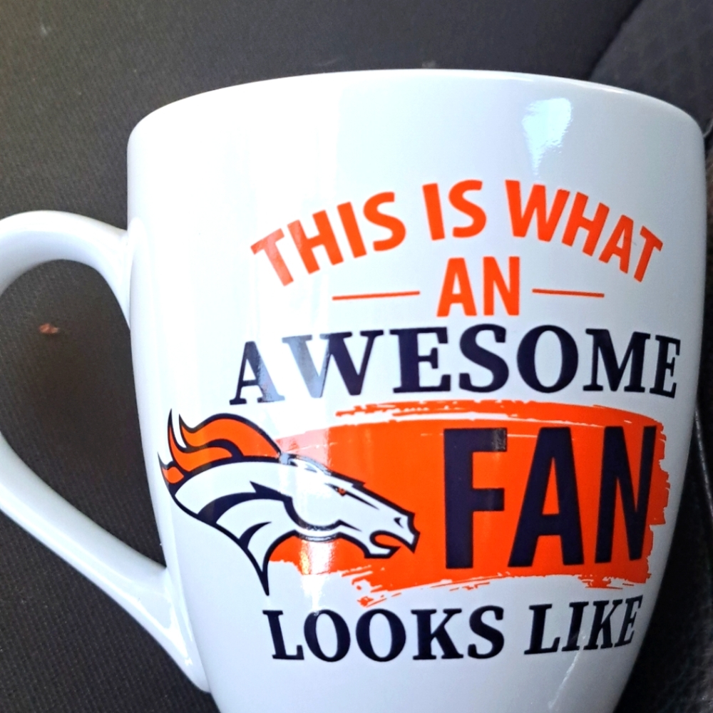 BRONCO FAN MUG. 10 OZ. EVERGREEN CO.